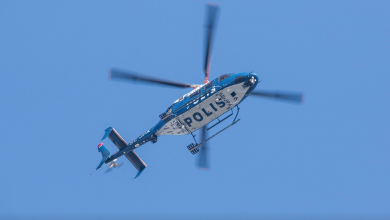 Photo of البلاغ على طائرة هليكوبتر تابعة للشرطة السويدية بسبب أزعاج السكان