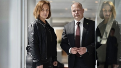 Photo of بعد فرض قانون الأقامات المؤقتة, الحكومة السويدية تبدأ تحقيق بترحيل الأجانب في حال الجريمة