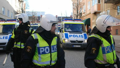 Photo of آراء الأحزاب السياسية حول أحداث العنف التي لا تنتهي في السويد
