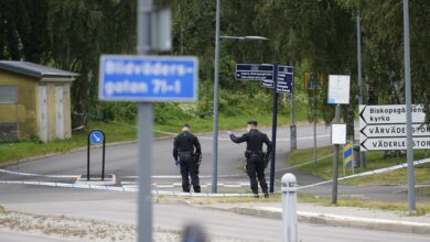 Photo of التحقيق وراء مقتل الشرطي السويدي وتعيين محققة خاصة لمتابعة المستجدات