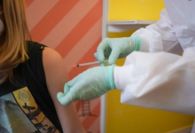Photo of اللقاحات ليست كافية: حثت الدول الأوروبية على العمل ضد متغير Omicron